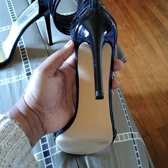 Size 12m women strap sexy heels - Picture 2 of 4